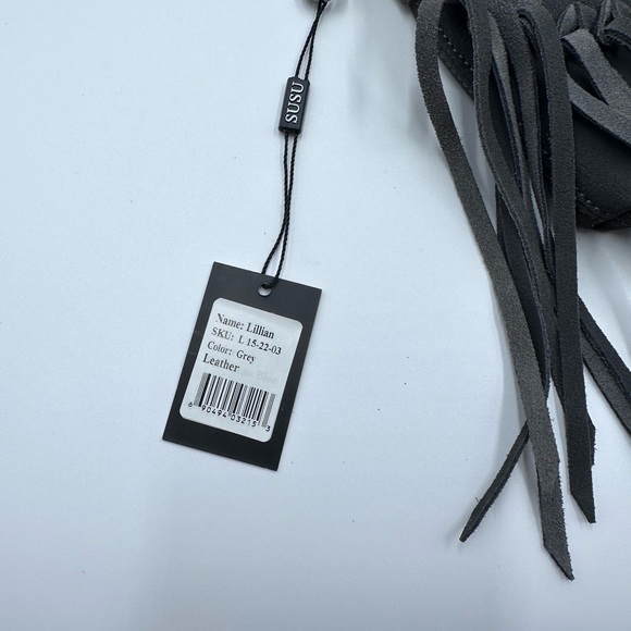 Susu crossbody suede leather fringe grey purse NWT - Picture 7 of 9